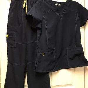 WonderWink Scrub Set Navy Blue